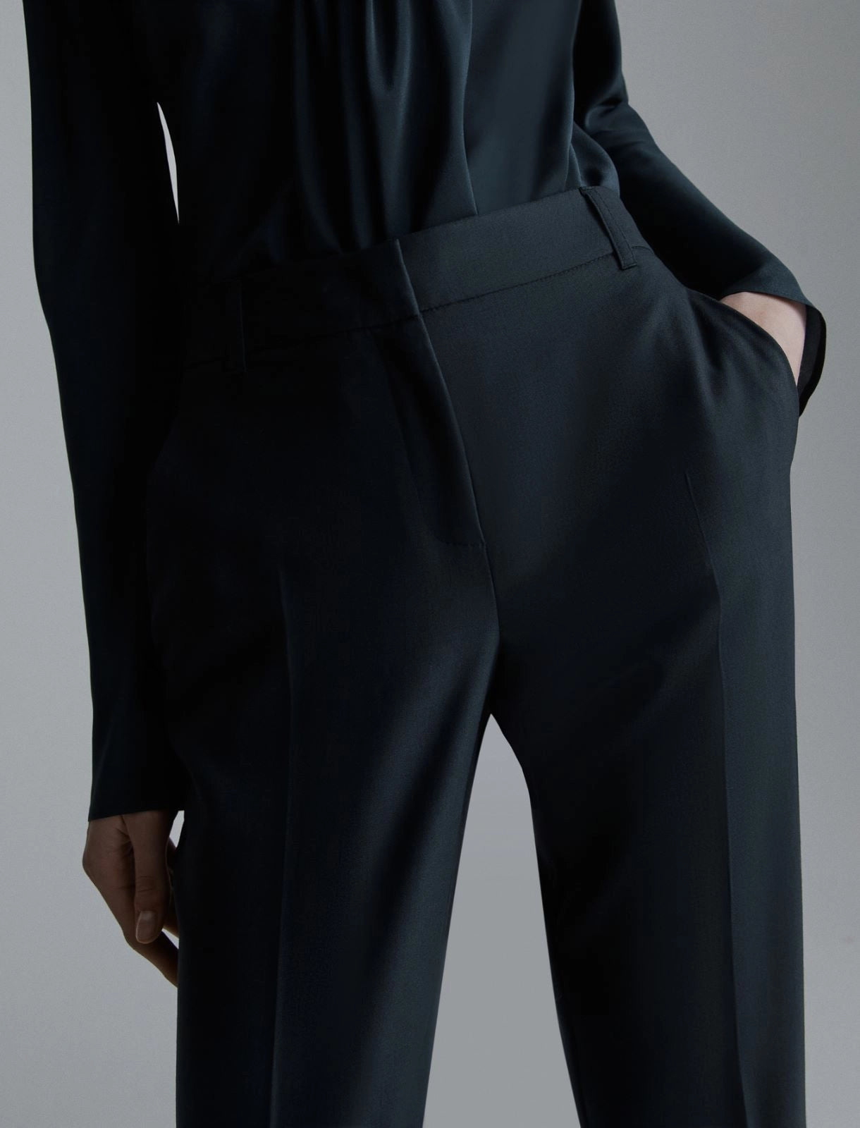 MATRICE - Slim gabardine trousers