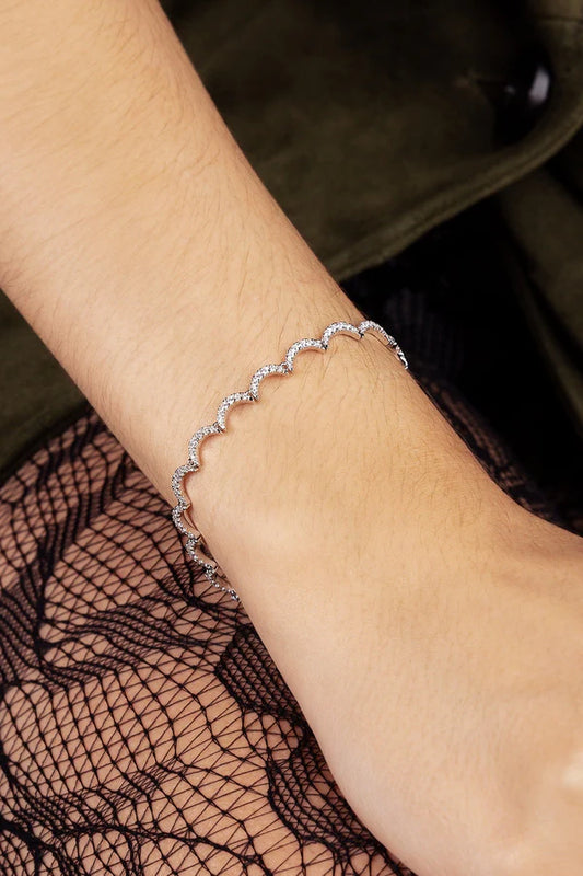 UP AND DOWN - Wavy Silver Bracelet