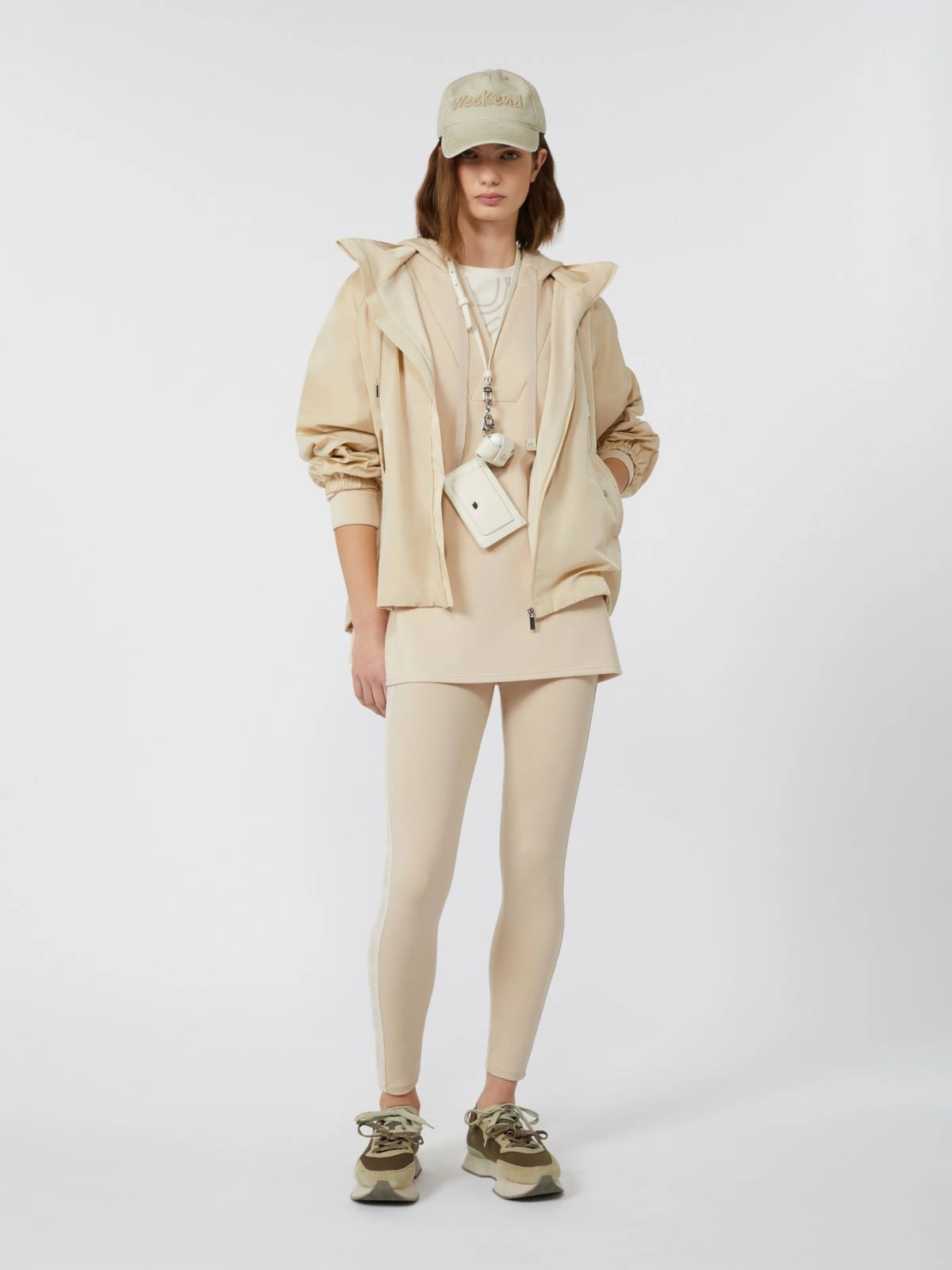 SPUMA - Technical taffeta windbreaker