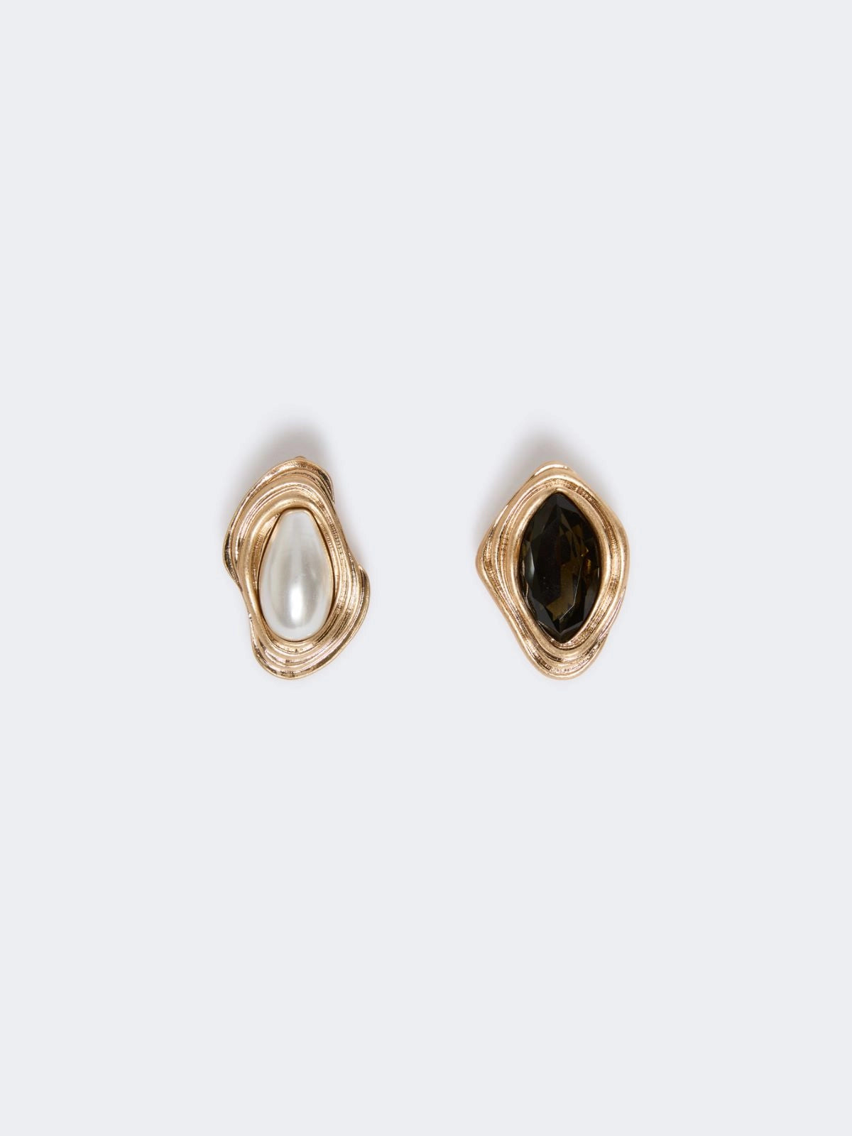 SAVA - Pearl and rhinestone earrings
