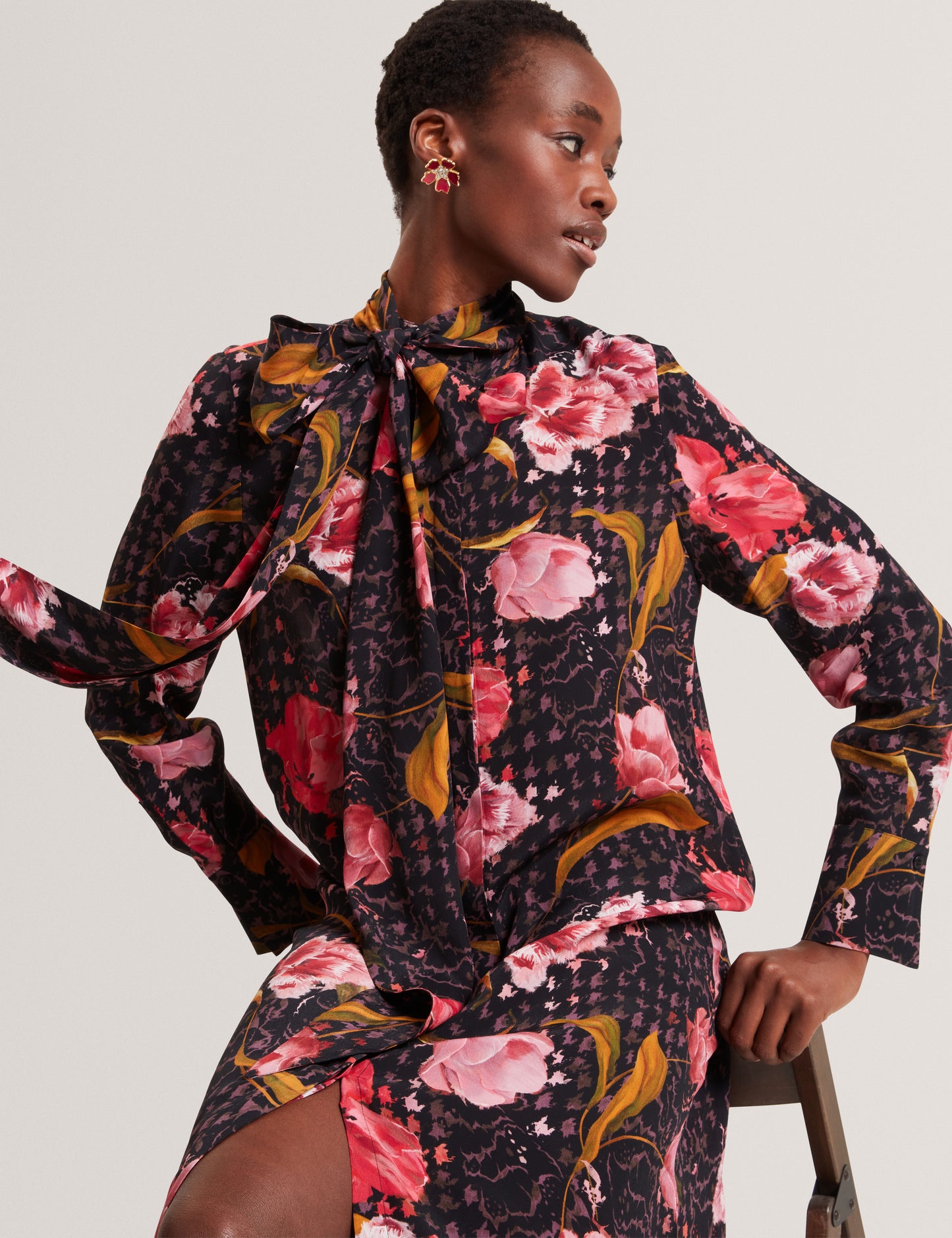 ELANN - Printed Tie Neck Midi Shirt Dress