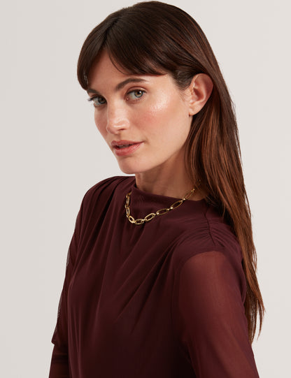 NAAMA- Long Sleeve Mesh Fitted Top