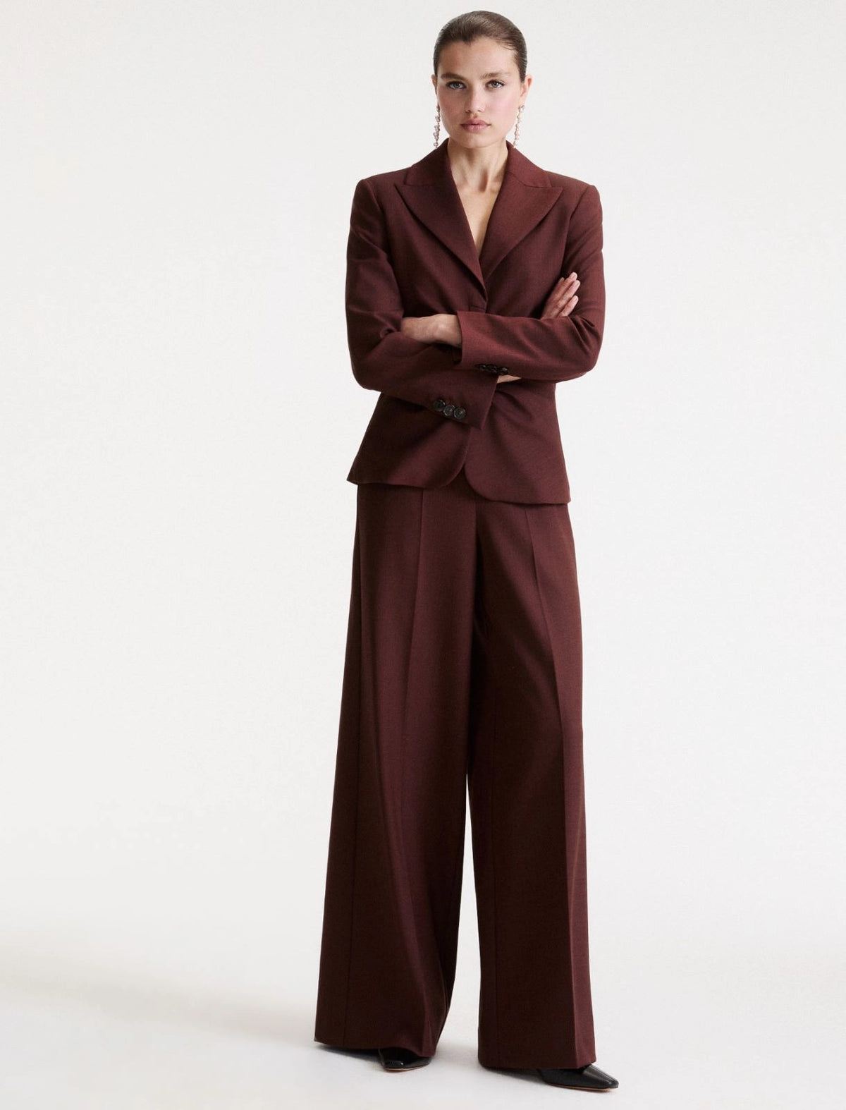 MLLGHINEA