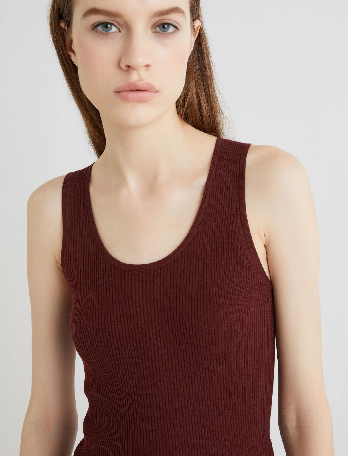 INO - Ultra-lightweight wool vest top