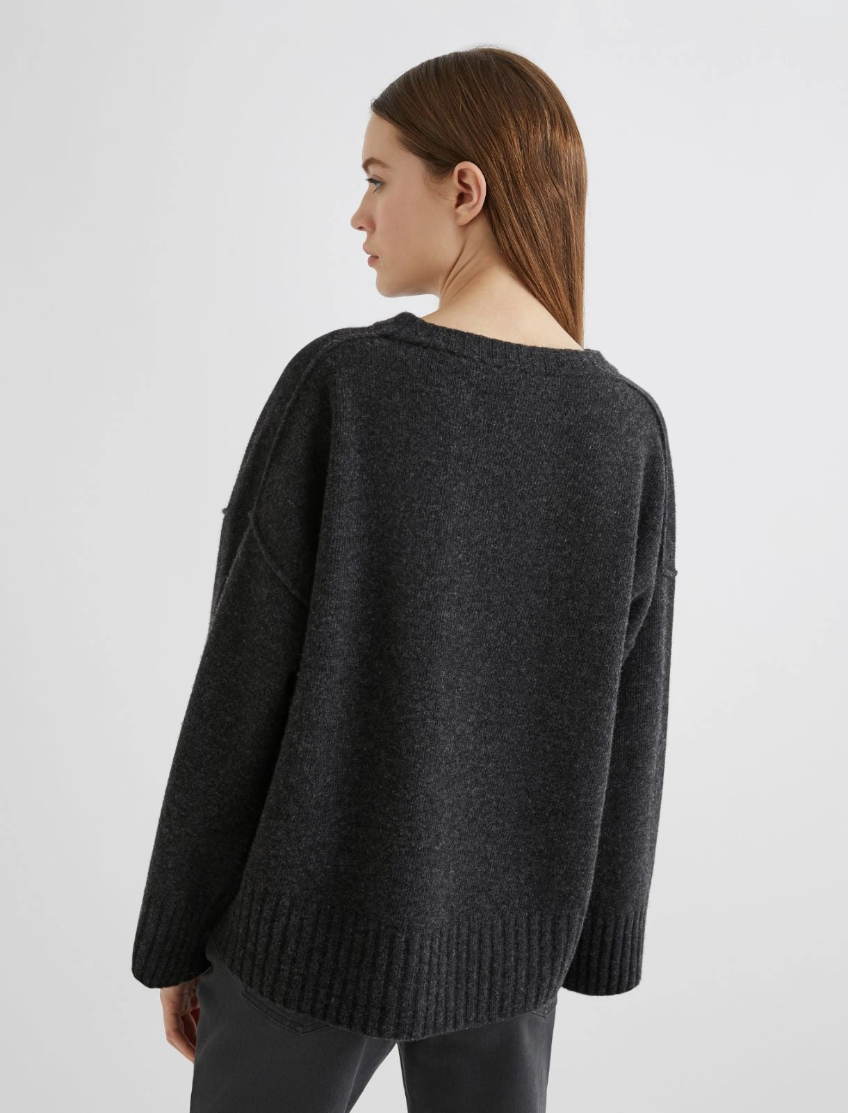 AMELIA - Pure wool crew-neck