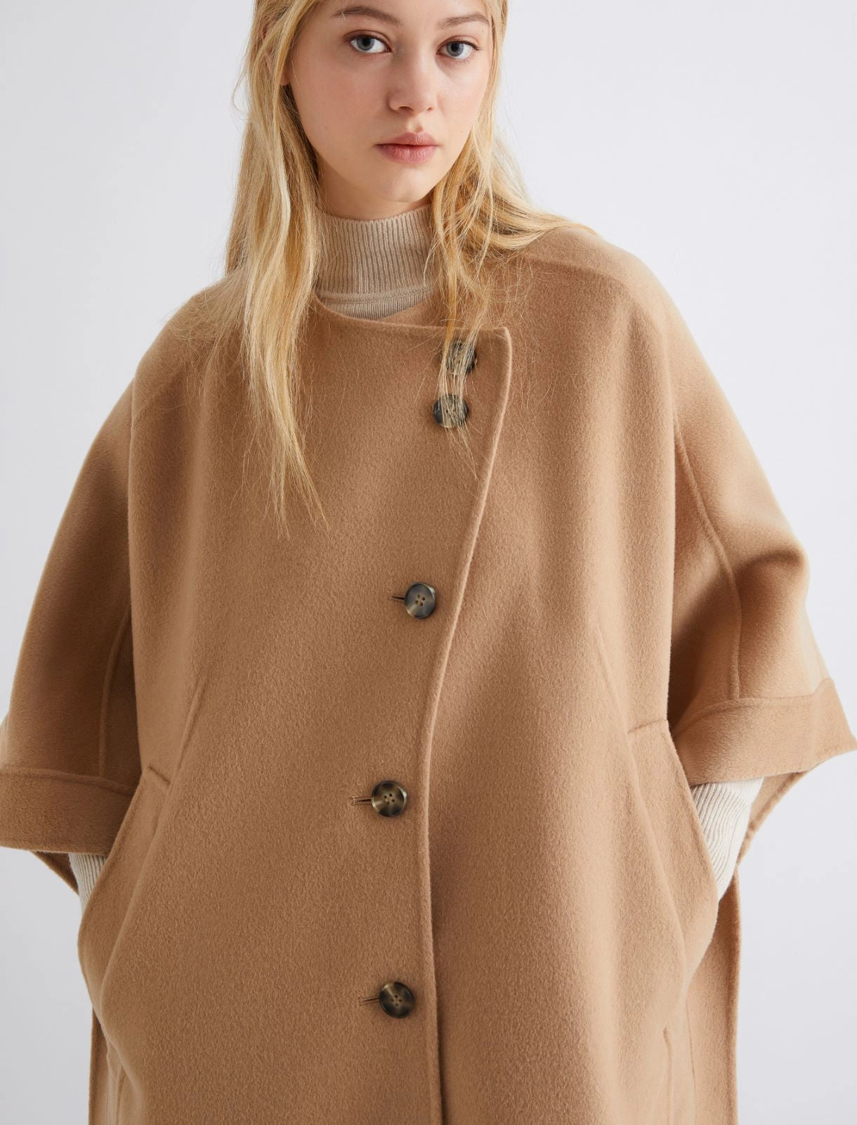 CANTORE - Wool-blend cape