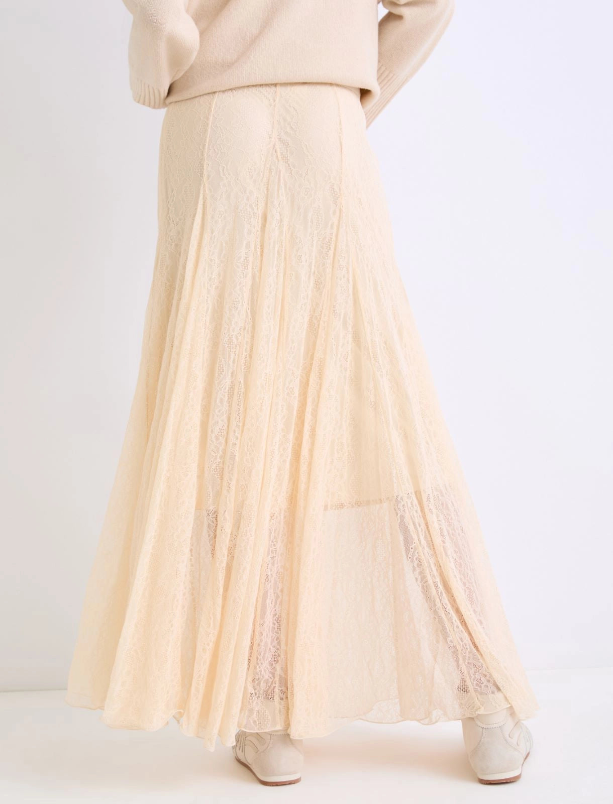 AVENUE - Lace jersey skirt