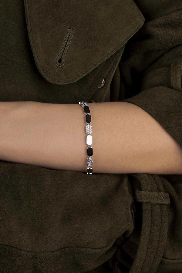 yacht club - Dainty Bracelet