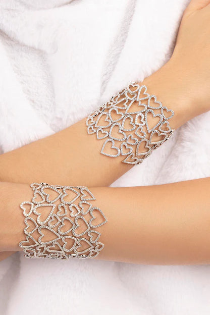 hiver - Statement Heart Bracelet