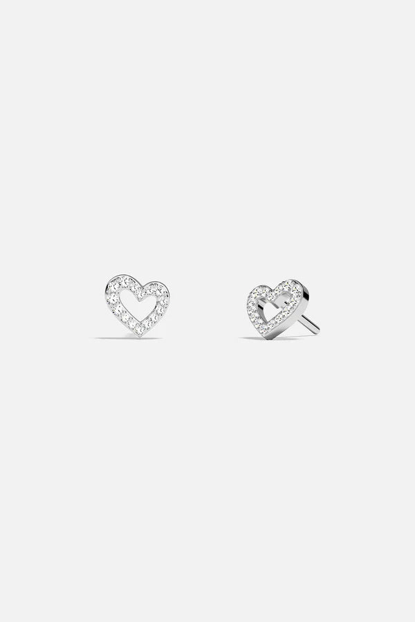 hiver - Heart Stud Earrings