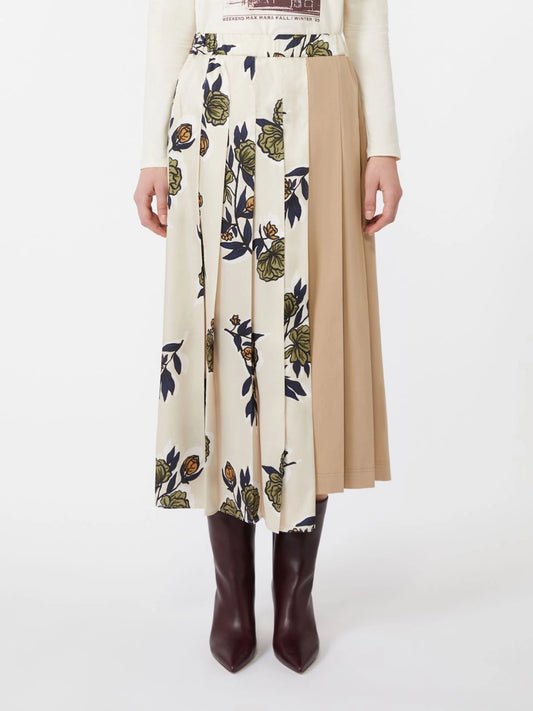 ETRA - Pleated skirt in patterned twill