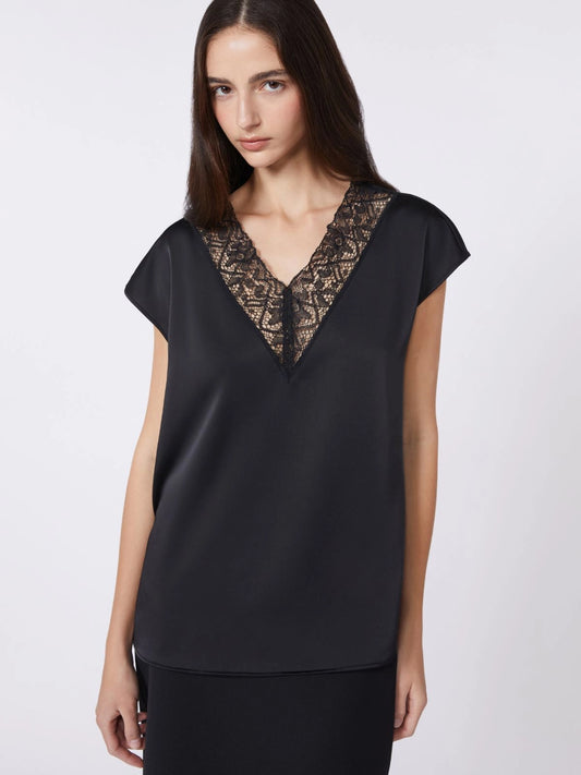 WKDSTAFFA - Feminine satin top