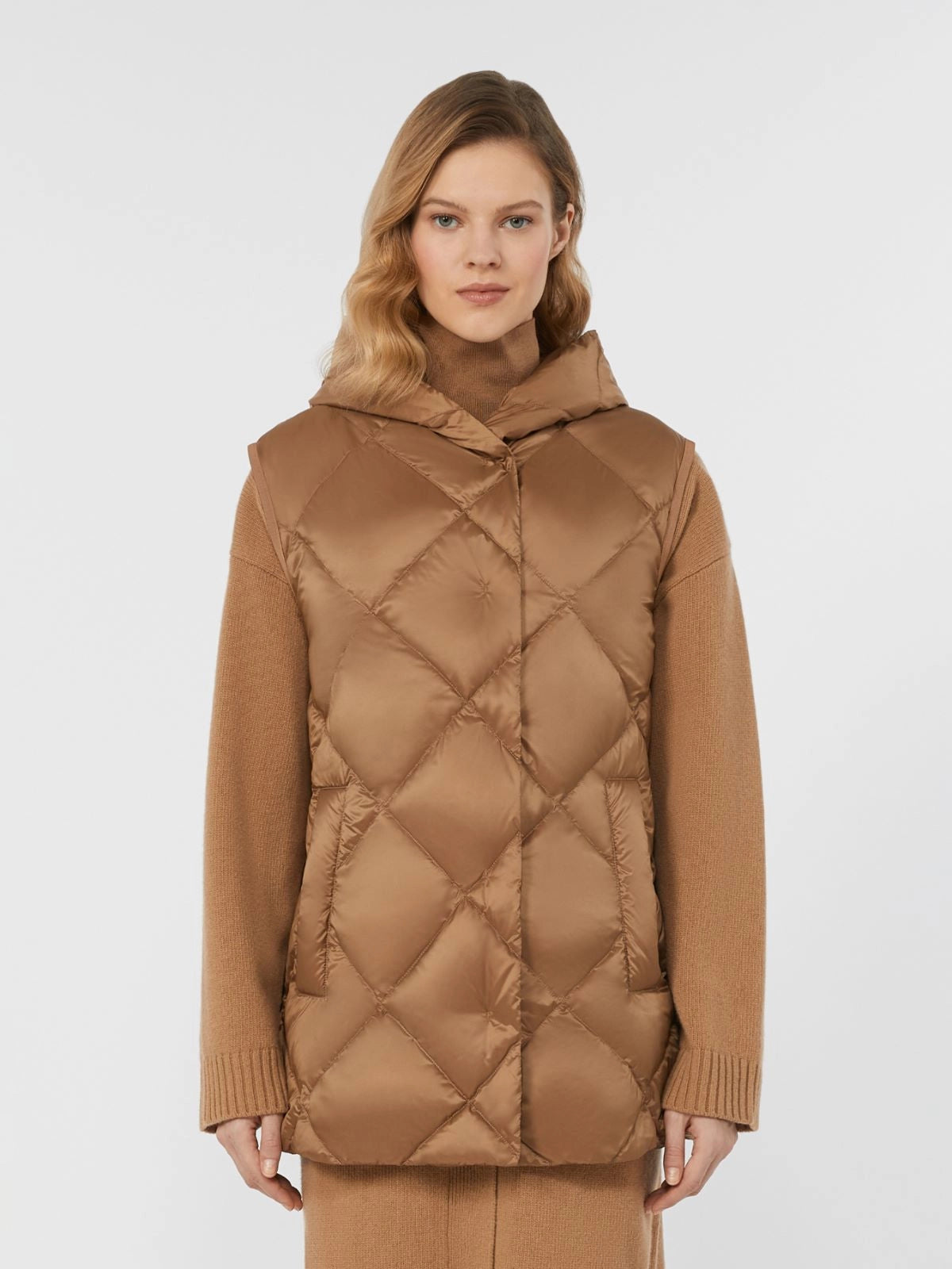 FRUTTO - Gilet in water-repellent tech fabric