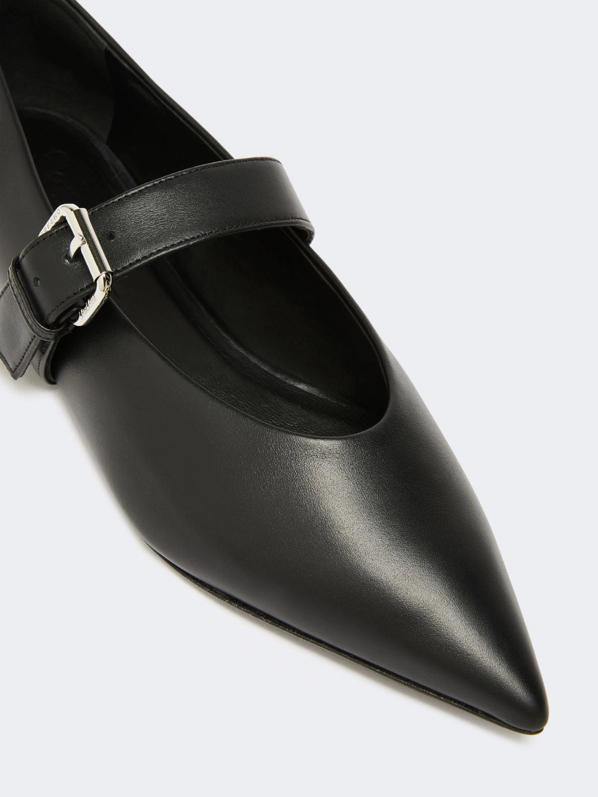 WKAGEL - Leather pointed-toe ballet flats