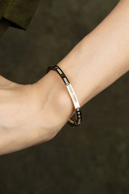 morse code - BONHEUR Morse Code Bangle
