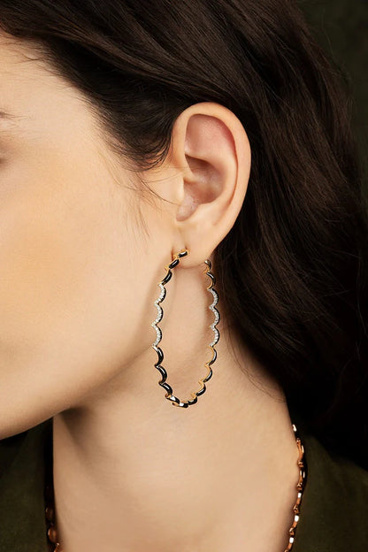 UP AND DOWN - Wavy Gold Hoop Earrings - Large